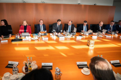 Bundesregierung beschließt Entlastungspaket: Infrastruktur-Zukunftsgesetz - Novelle Energieeffizienzgesetz - Reform Gebäudetyp-E-Gesetz