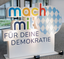 Jugendpolitiktage 2025: Mach mit für deine Demokratie. Foto: StMAS