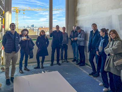 Gebäudetyp-e in Bayern: "Das große kleine Haus" feiert Richtfest. Foto: StMB